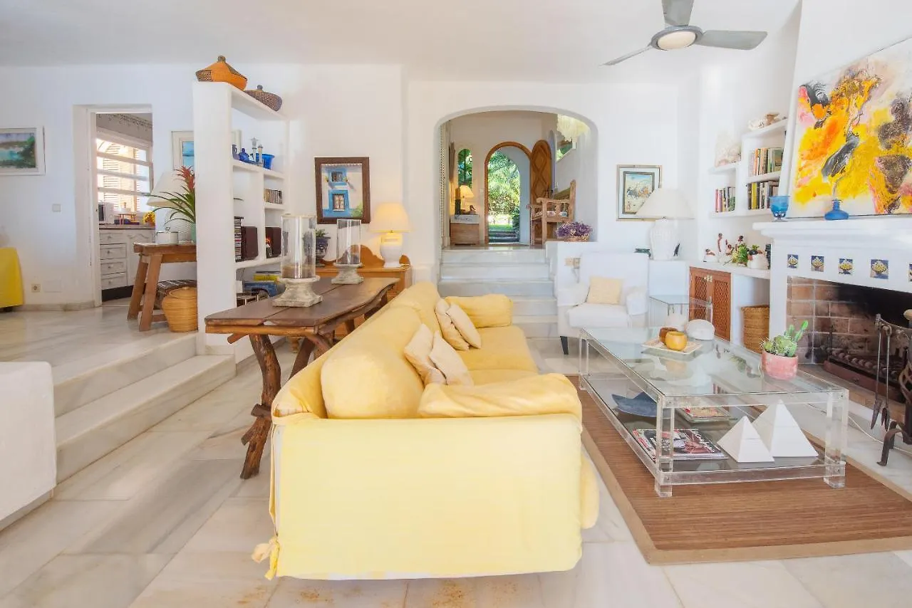 Дом отдыха Villa Bonaire Кала де Ор